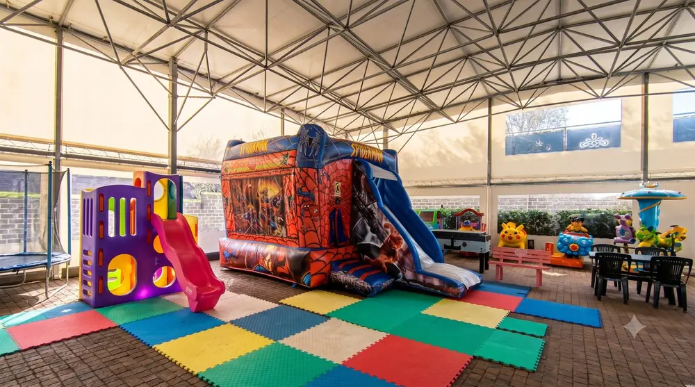 Giochi e gonfiabili per bambini dai 3 agli 11 anni